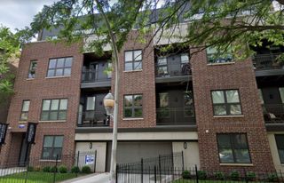 933 W Belle Plaine Avenue 204, Chicago, IL 60613