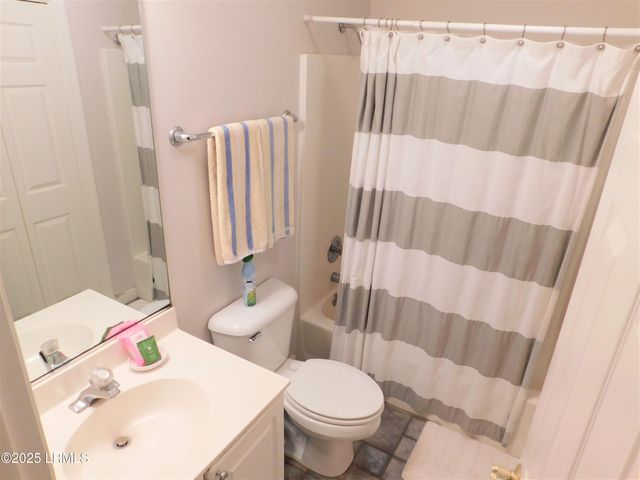 15 Meridian Road, Beaufort, SC 29907