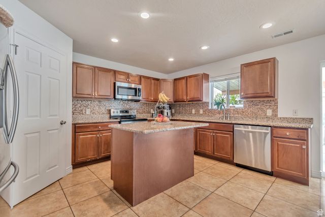 453 E SUNSET AVE, South Salt Lake, UT 84115