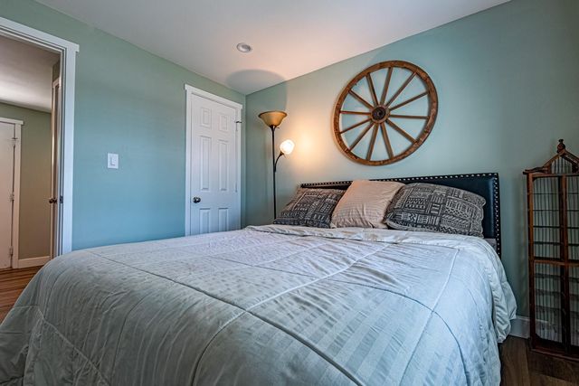 792 E Taylor Lake Circle, Livingston, TX 77351