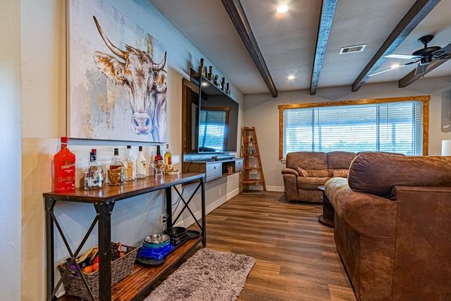 792 E Taylor Lake Circle, Livingston, TX 77351