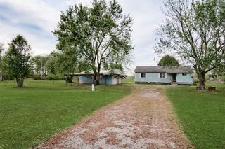20724 E 578 Road, Colcord, OK 74338