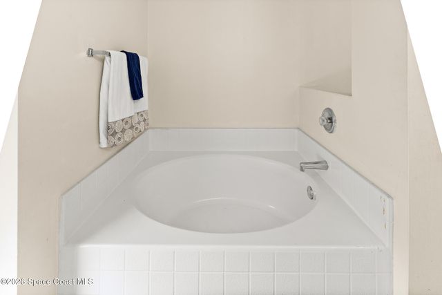 2527 Deercroft Drive, Melbourne, FL 32940