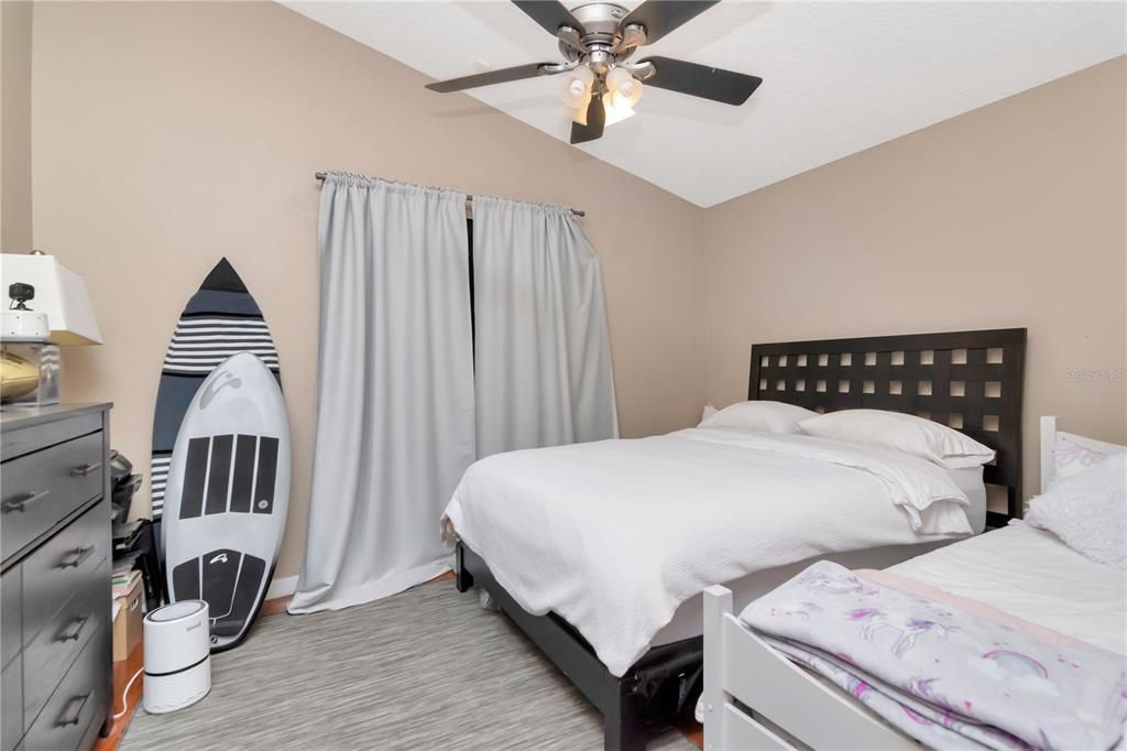 Image 14 of property listing at 7507 S WEST SHORE BOULEVARD, Tampa, FL 33616