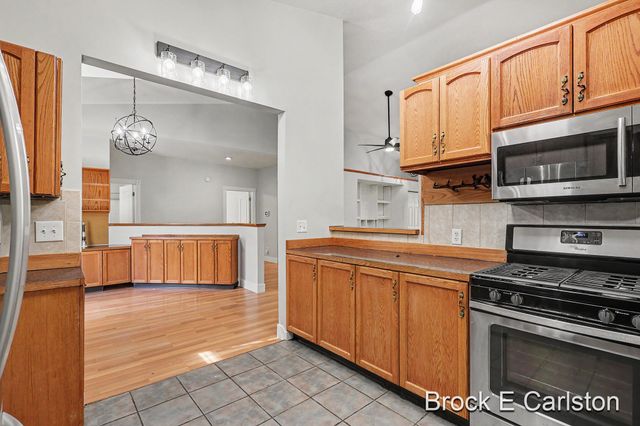 16944 136th Avenue, Nunica, MI 49448
