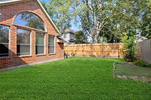 3314 Crimson Maple Court, Houston, TX 77345