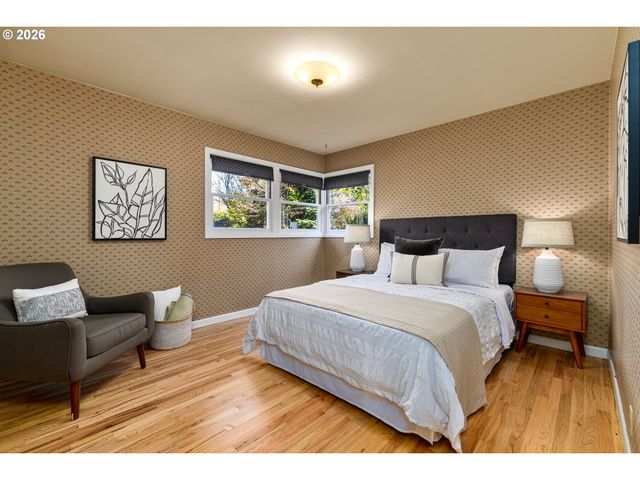 8845 Sw RAMBLER Ln, Portland, OR 97223