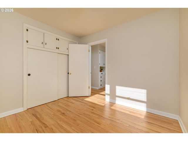 8845 Sw RAMBLER Ln, Portland, OR 97223