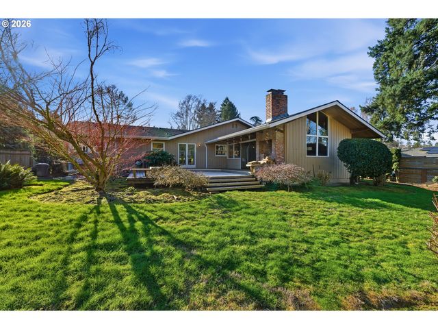 8845 Sw RAMBLER Ln, Portland, OR 97223