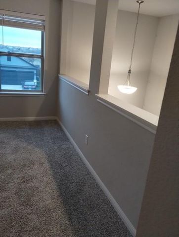 100 Drifter LN, Jarrell, TX 76537