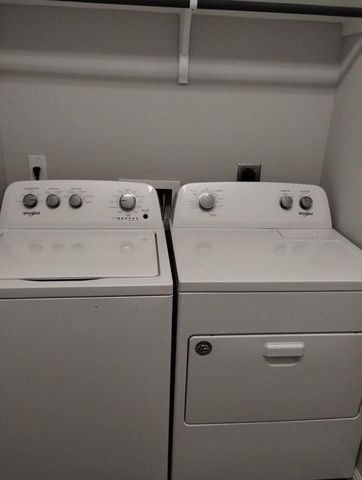 100 Drifter LN, Jarrell, TX 76537