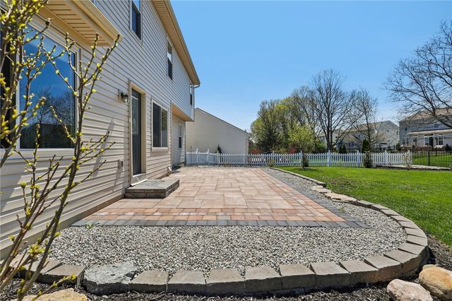 165 Meadows Drive Drive, Springboro, OH 45066