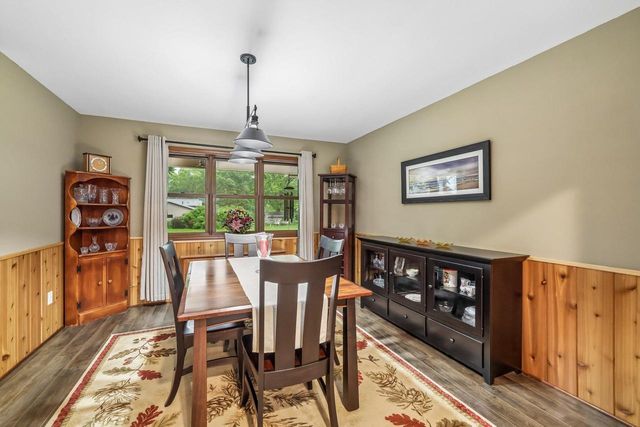 740 Glenwood Court, Jefferson, WI 53549