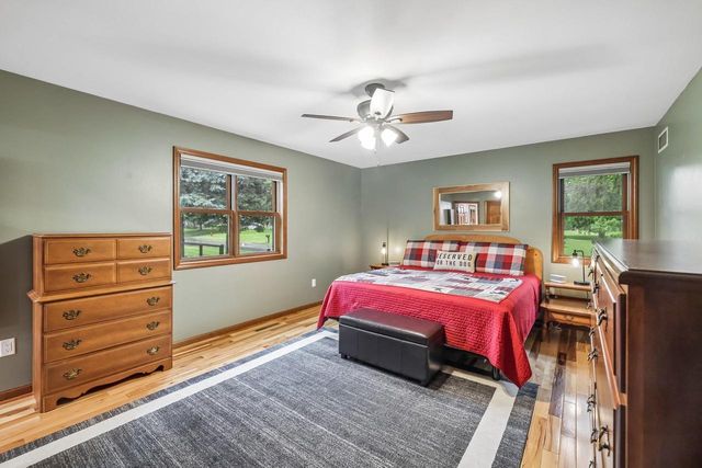 740 Glenwood Court, Jefferson, WI 53549