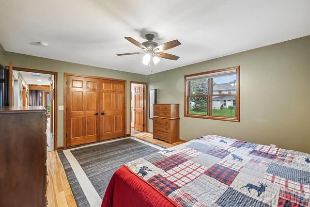 740 Glenwood Court, Jefferson, WI 53549