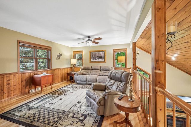 740 Glenwood Court, Jefferson, WI 53549