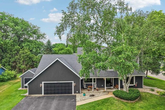 740 Glenwood Court, Jefferson, WI 53549