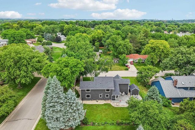 740 Glenwood Court, Jefferson, WI 53549
