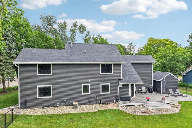 740 Glenwood Court, Jefferson, WI 53549