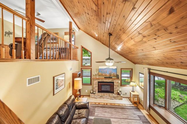 740 Glenwood Court, Jefferson, WI 53549
