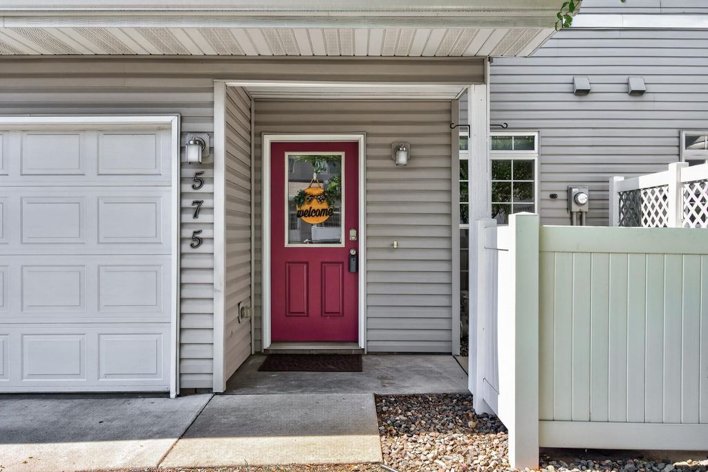 575 20th Court SE, Cambridge, MN 55008 — photo 2