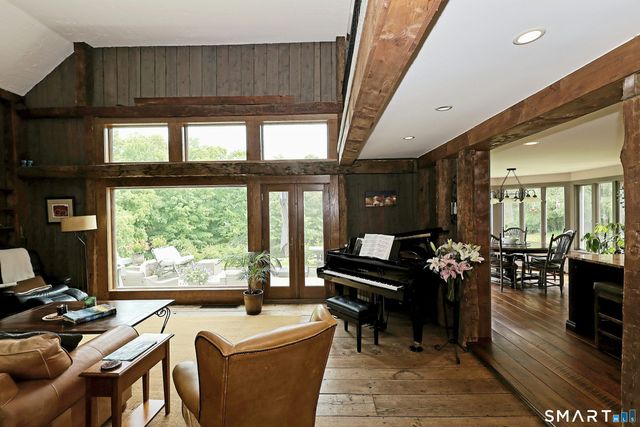 68 Bloomer Road, Ridgefield, CT 06877