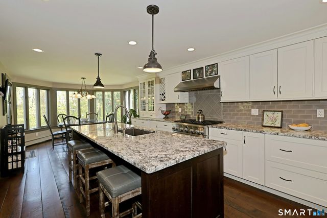 68 Bloomer Road, Ridgefield, CT 06877