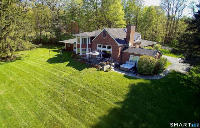 68 Bloomer Road, Ridgefield, CT 06877