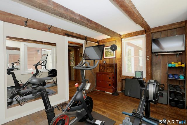68 Bloomer Road, Ridgefield, CT 06877
