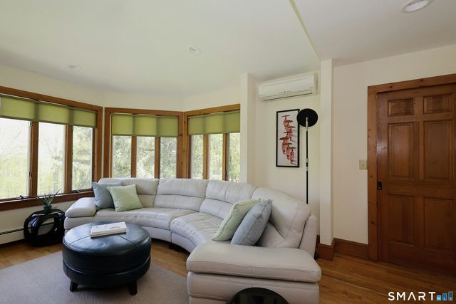 68 Bloomer Road, Ridgefield, CT 06877