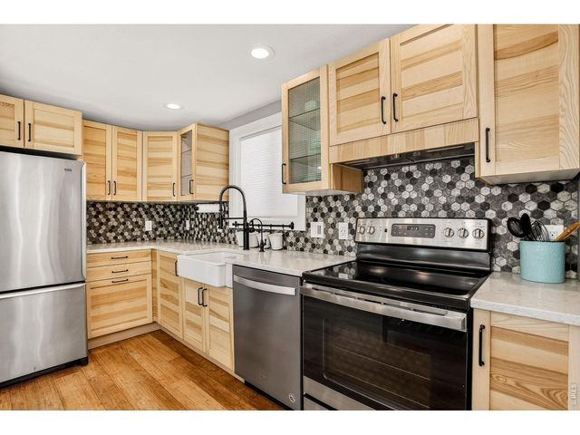 11826 Brook Rd, Golden, CO 80403