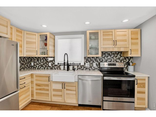 11826 Brook Rd, Golden, CO 80403