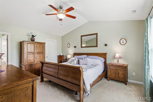 210 Flint Brook Drive, O'fallon, MO 63366