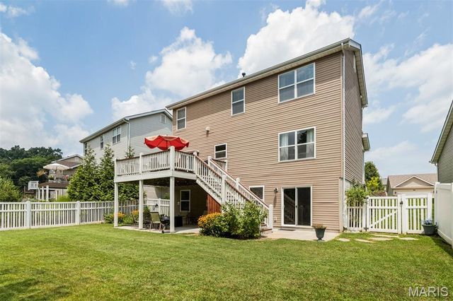 210 Flint Brook Drive, O'fallon, MO 63366