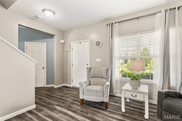 210 Flint Brook Drive, O'fallon, MO 63366