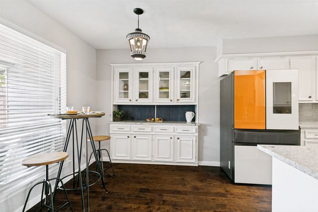 2904 Princeton Drive, Plano, TX 75075