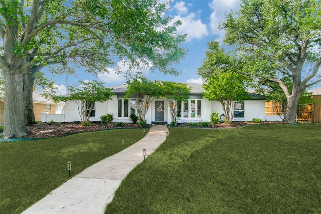 2904 Princeton Drive, Plano, TX 75075