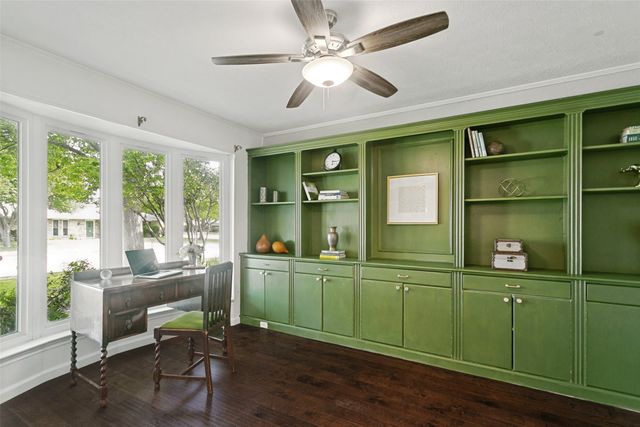 2904 Princeton Drive, Plano, TX 75075