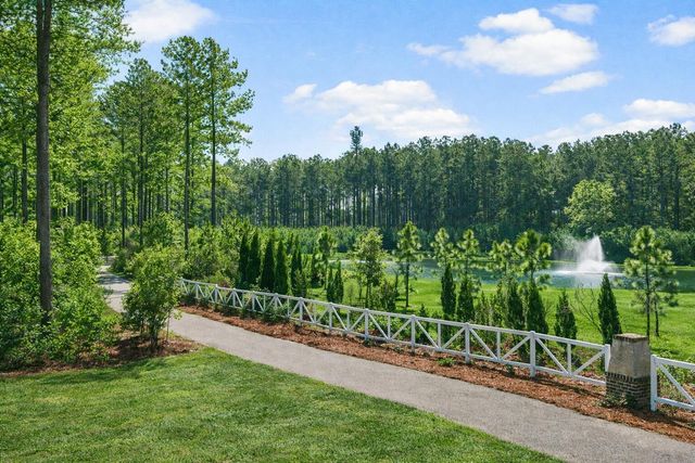 112 Brookhaven Road, Summerville, SC 29486