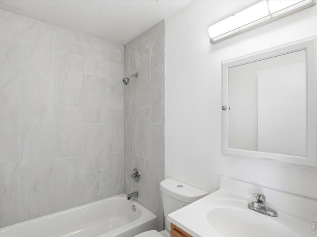 775 Bedivere Cir, Lafayette, CO 80026