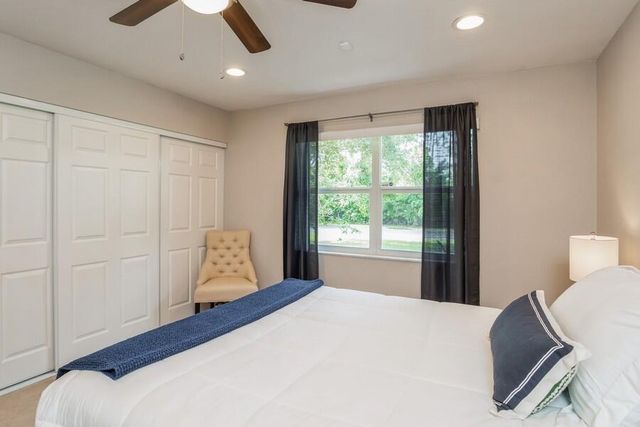 1230 S Drive Way A, Delray Beach, FL 33445