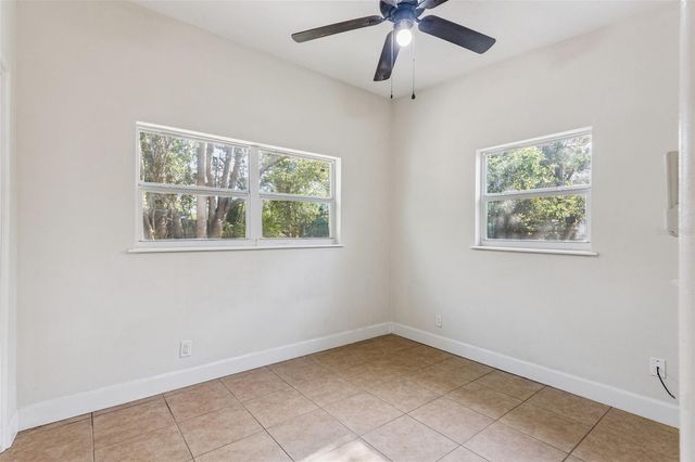 205 OAKLAND AVENUE, Sanford, FL 32773