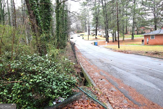 600 Fairburn Road NW, Atlanta, GA 30331