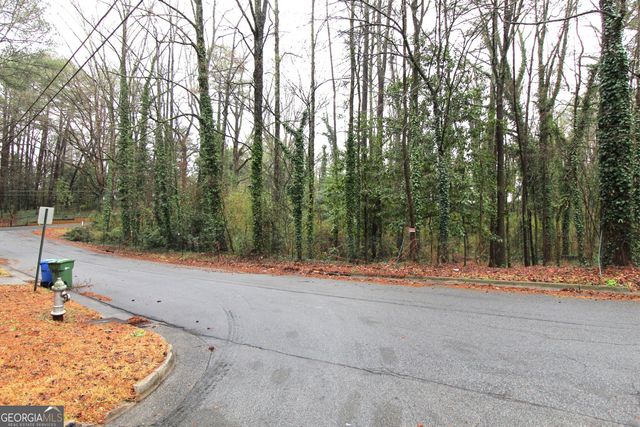 600 Fairburn Road NW, Atlanta, GA 30331