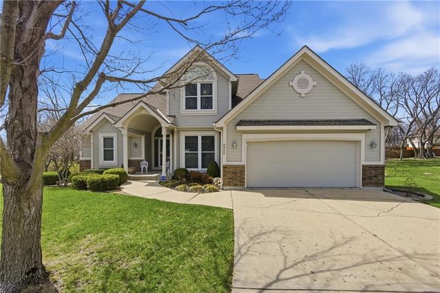 6906 N BELLEFONTAINE Avenue, Gladstone, MO 64119