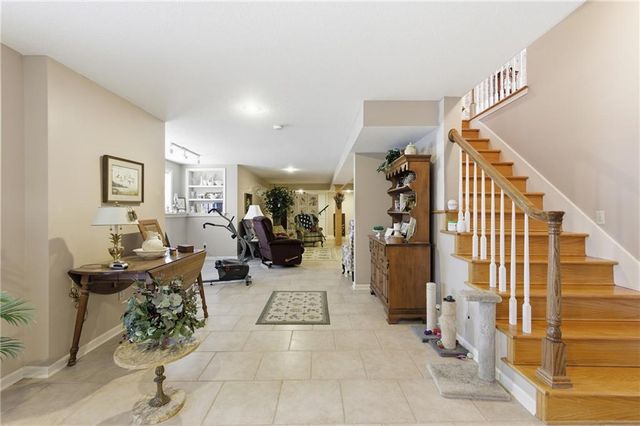 6906 N BELLEFONTAINE Avenue, Gladstone, MO 64119