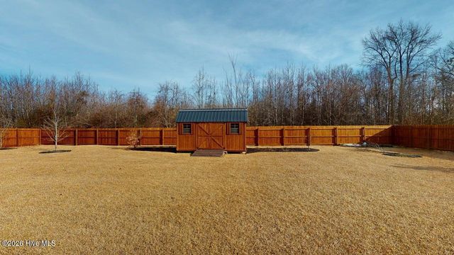 106 Abbington Place, Pikeville, NC 27863