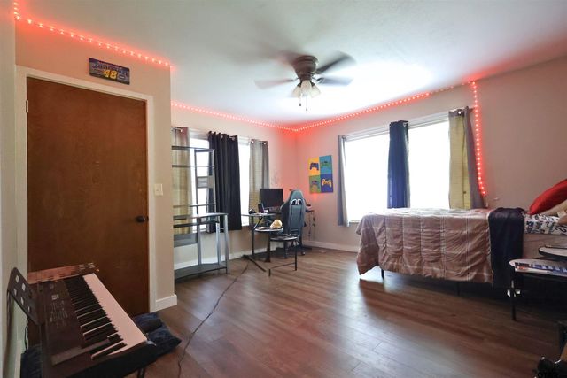 210 Hopkins, Alba, TX 75410