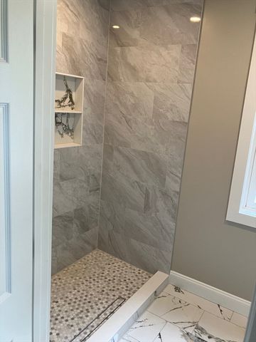 35 West St, Petersham, MA 01366