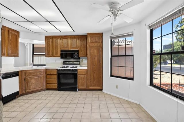3033 W Fruitvale, Hemet, CA 92545